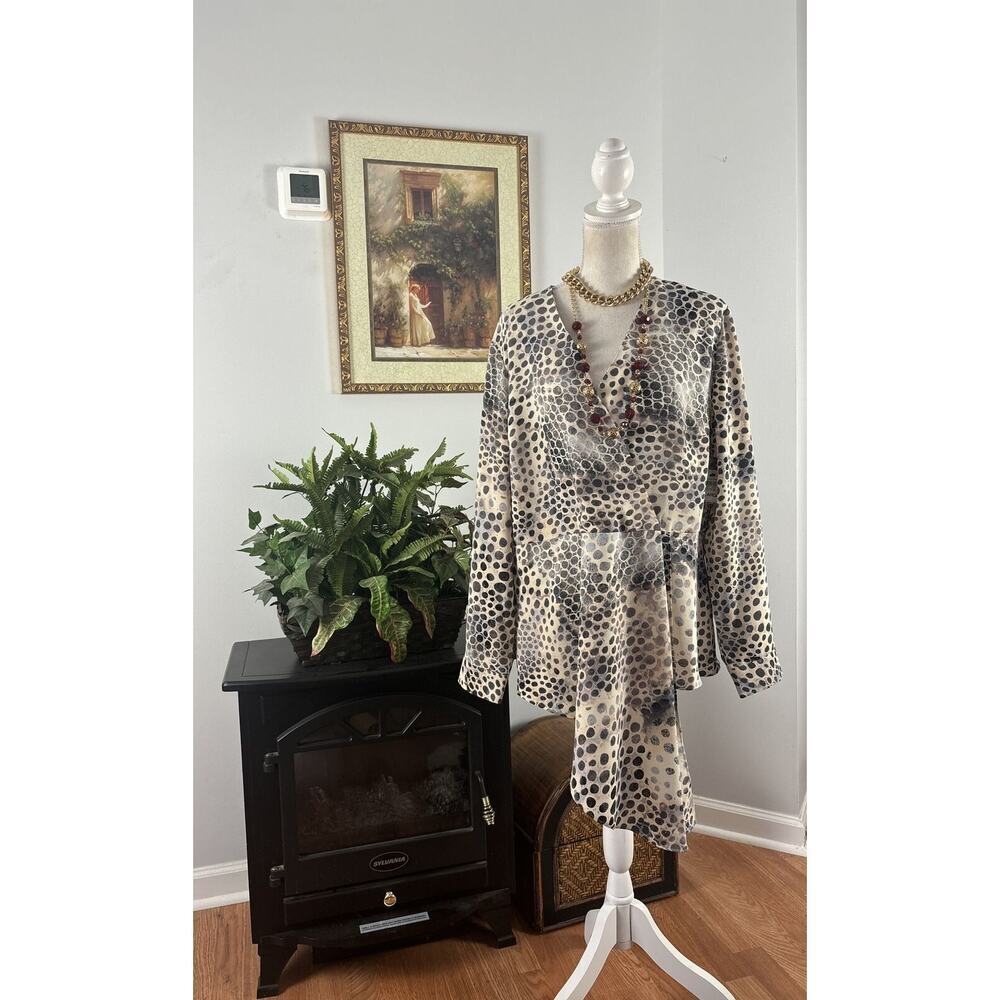 Women's Alfani Emerald Safari Pullover Top Long Sleeves Size XL V-neck Asymmetry